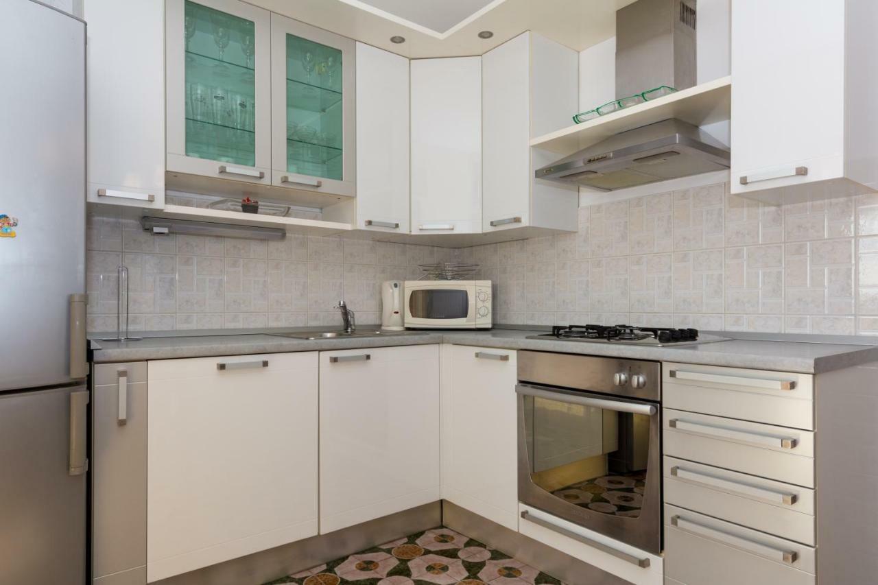 Apartments Pericic Подстрана Экстерьер фото