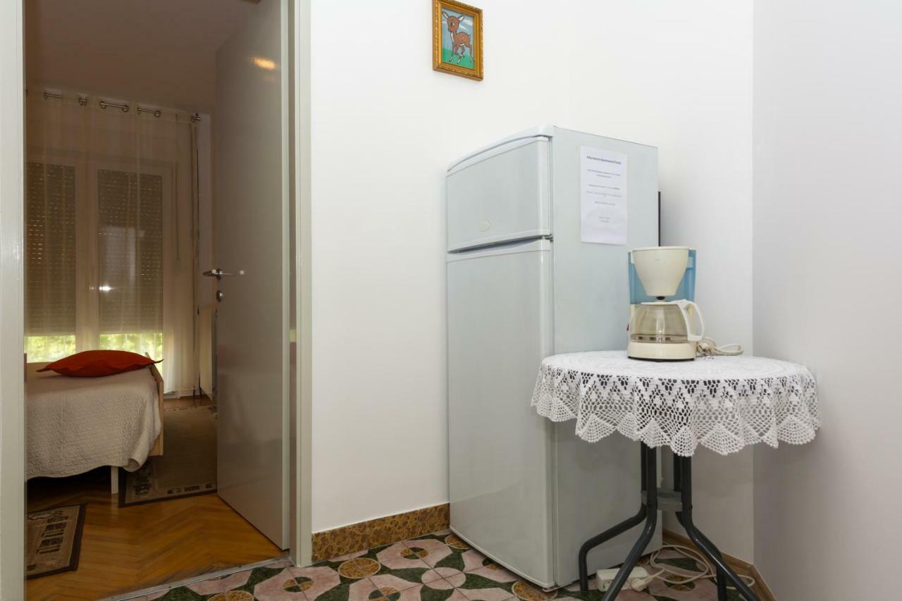 Apartments Pericic Подстрана Экстерьер фото